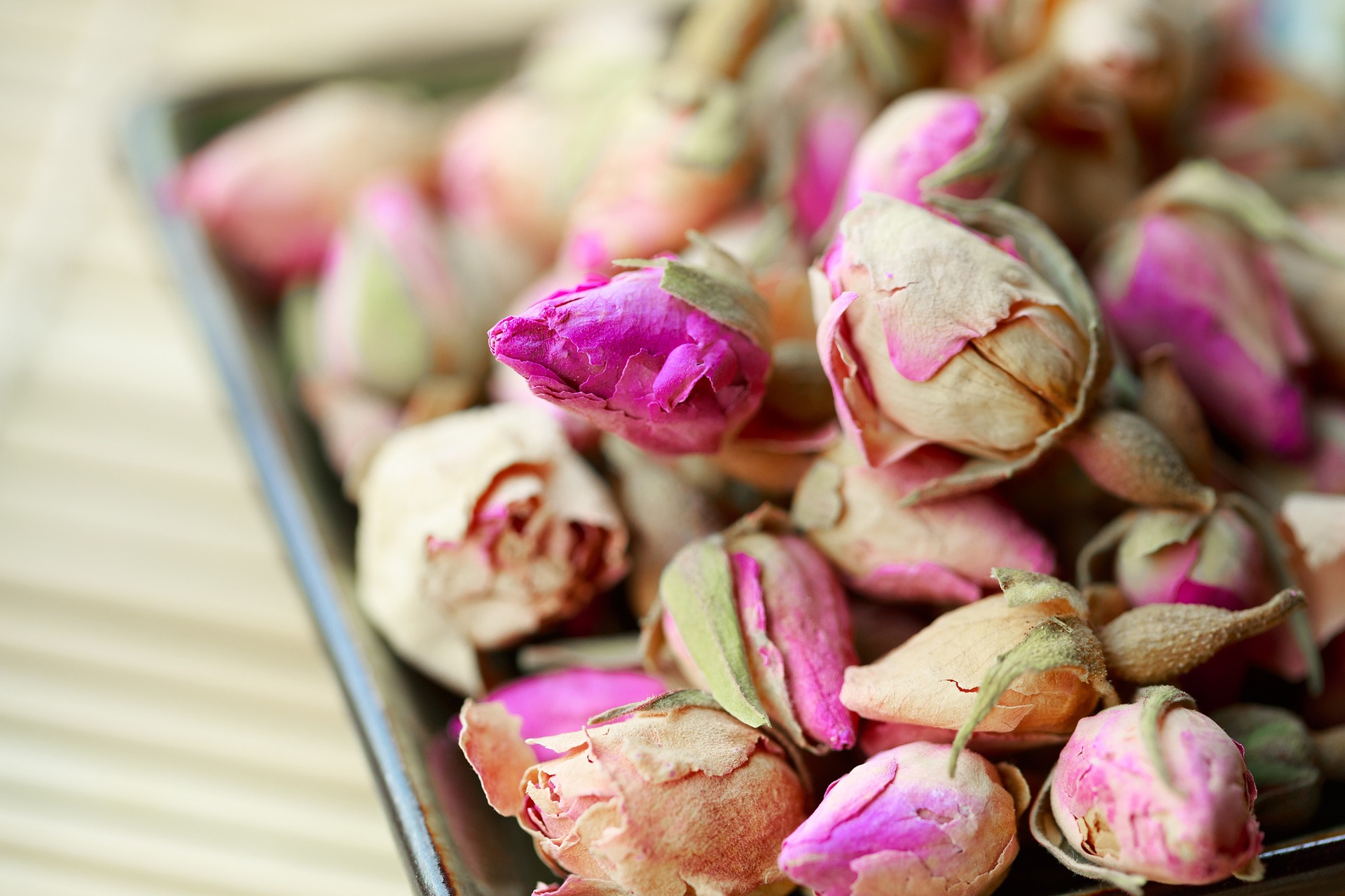 Know Your Herbs: Rosebuds